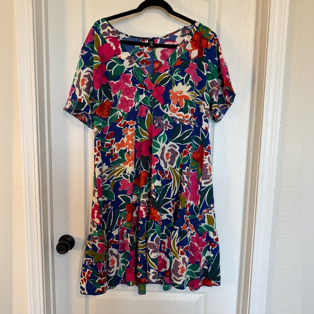 SHEIN Blue Multicolor Floral V-Neck Midi Dress - Picture 5 of 6